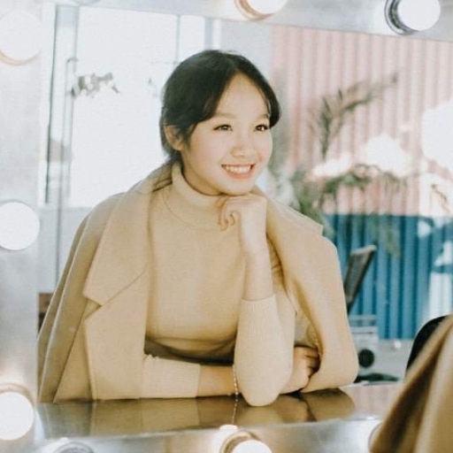 Thu Hằng Uông